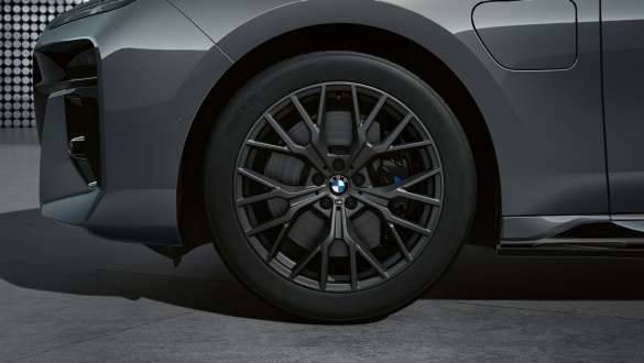 20-inčni M Performance točak od lakih legura u obliku Y-kraka 911 M, Jet crna mat boje, letnji komplet točkova BMW i7 M70 xDrive Sedan G70 BMW i7 M70 xDrive Sedan G70 20-inčni M Performance točak od lakih legura u obliku Y-kraka 911 M Jet crne mat boje, letnji komplet točkova