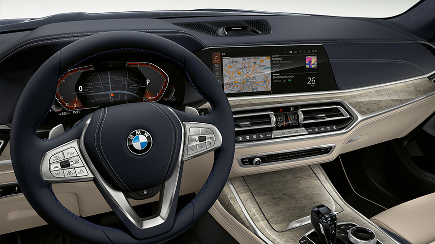 BMW X7 M50i M50d G07 2019 kabina izbliza