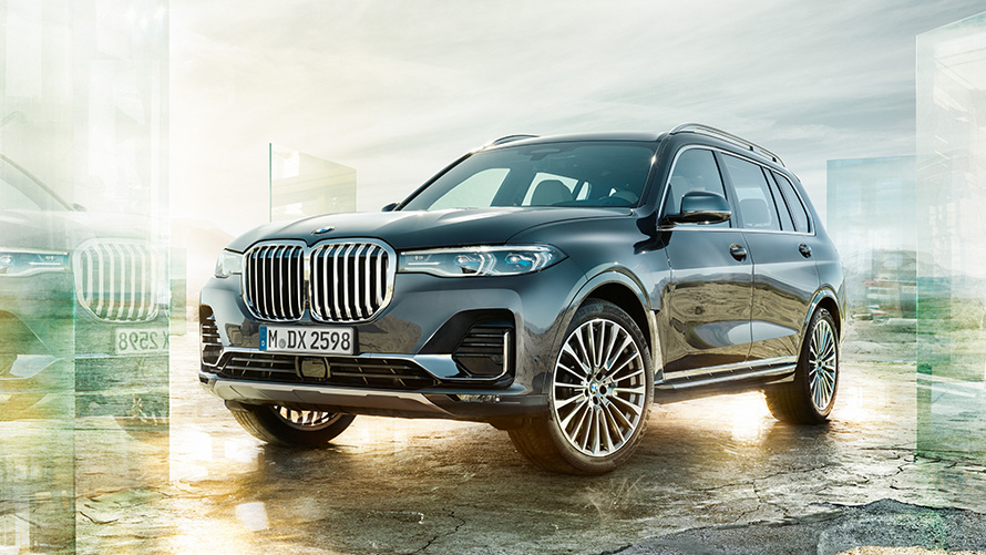 BMW X7 xDrive40i Artic siva boja, tročetvrtinski prednji prikaz, G07, 2019