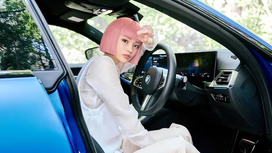Virtuelna Ima vozi BMW i4 M50 Virtuelna Ima vozi BMW i4 M50
