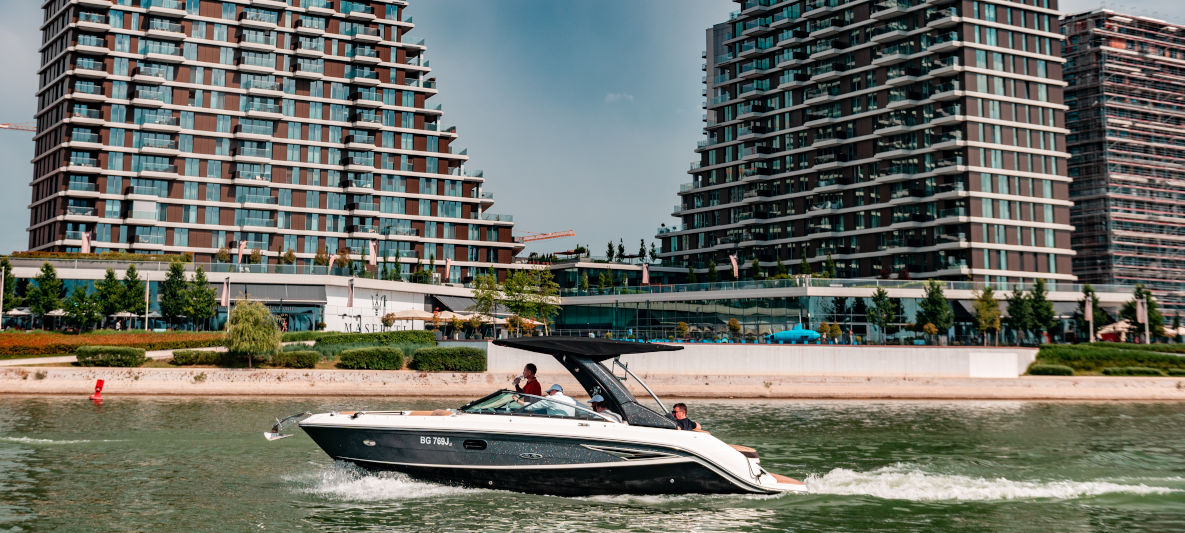 BMW DRIVING & YACHTING EVENT