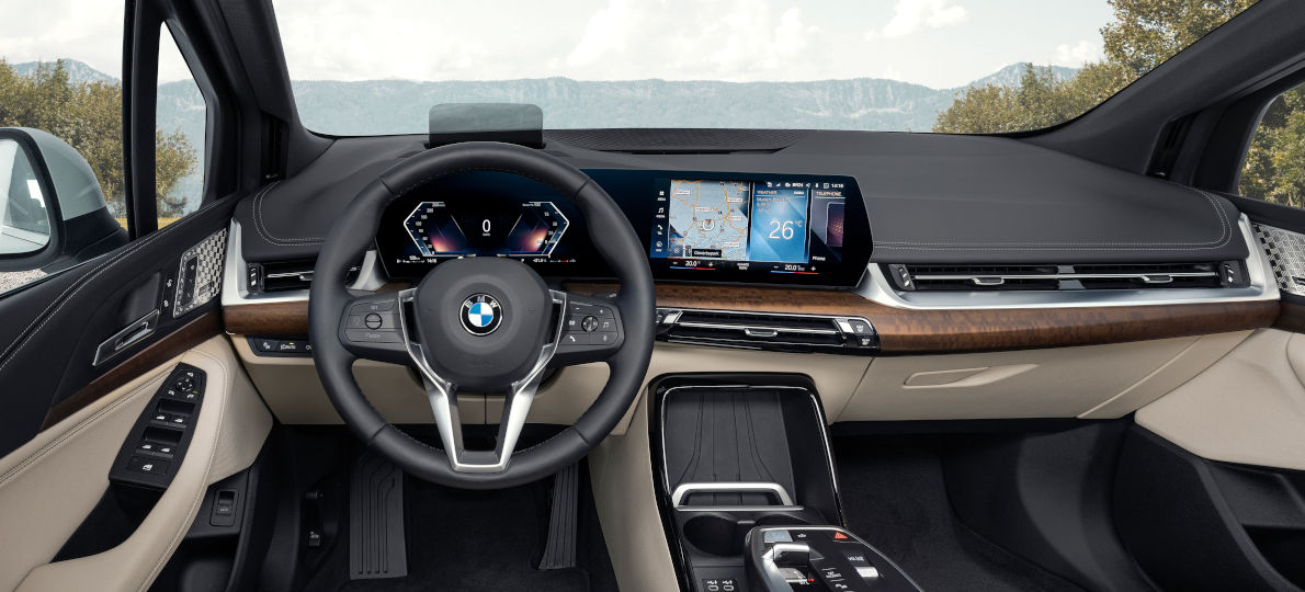POTPUNO NOVI BMW ACTIVE TOURER SERIJE 2