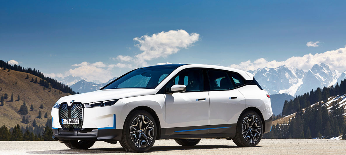BMW iX