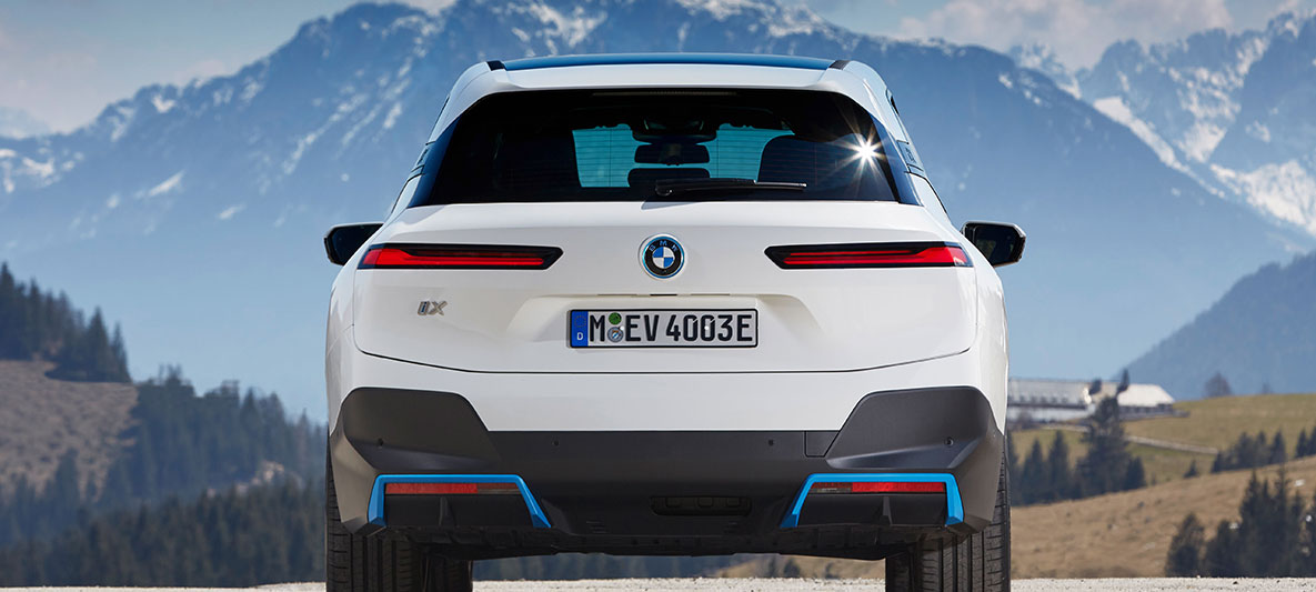 BMW iX