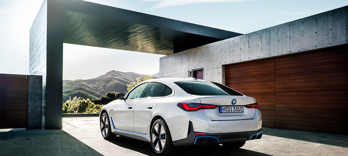 BMW i4