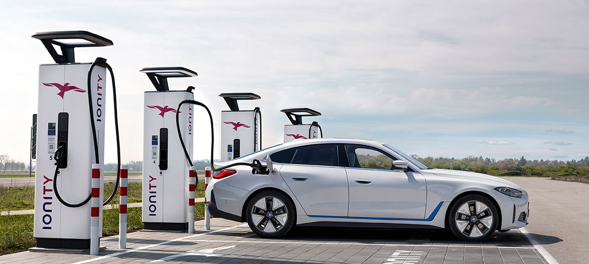 BMW i4