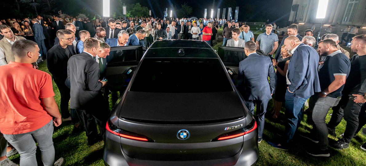 Ekskluzivno predstavljeni potpuno novi BMW Serije 7 i novi BMW X7 na Belom dvoru