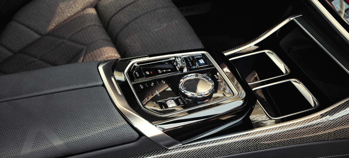 Novi BMW i7 M70 xDrive