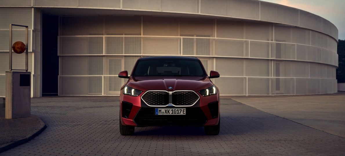 PREDSTAVLJEN POTPUNO NOVI BMW X2 I PRVI IKADA BMW iX2