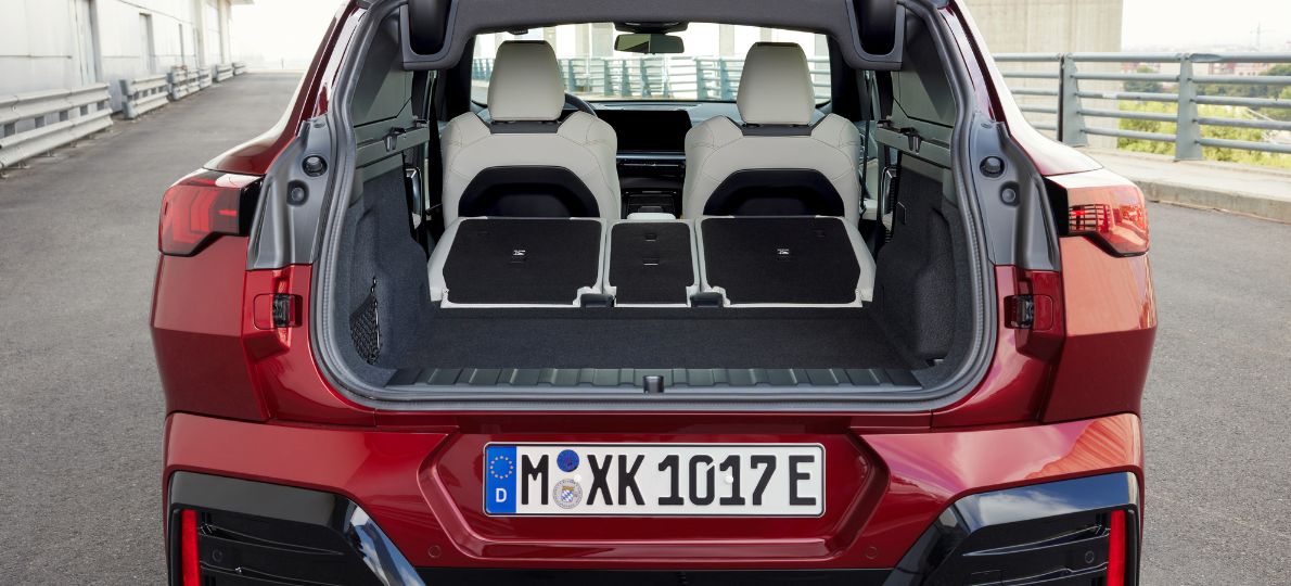 PREDSTAVLJEN POTPUNO NOVI BMW X2 I PRVI IKADA BMW iX2