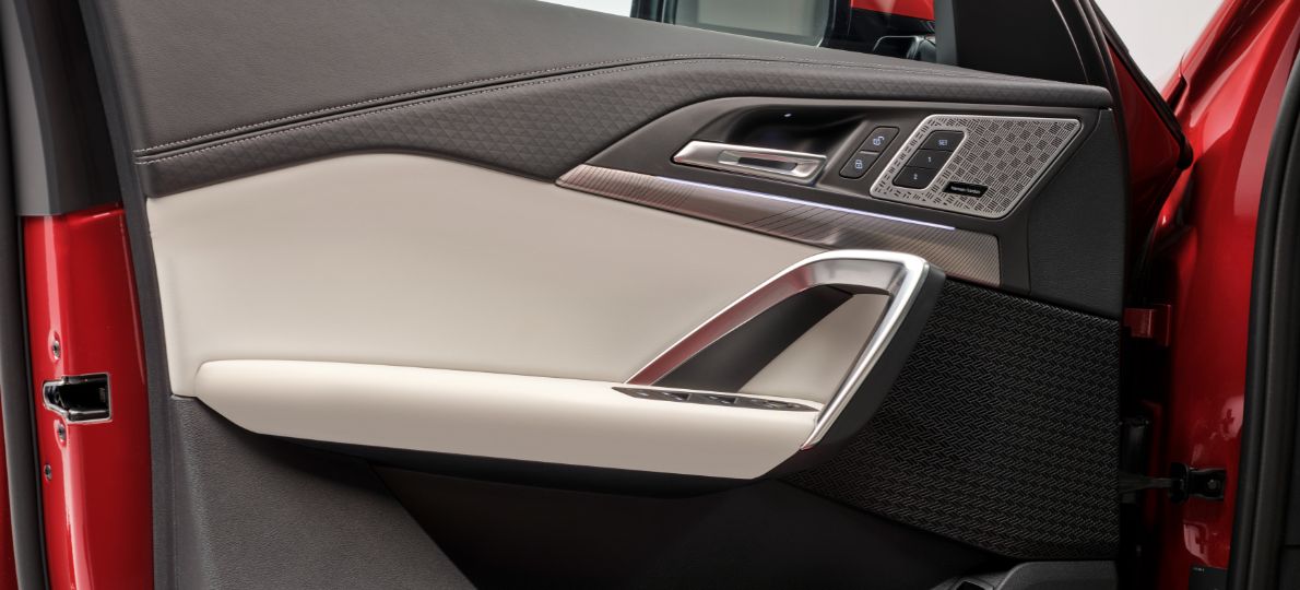 PREDSTAVLJEN POTPUNO NOVI BMW X2 I PRVI IKADA BMW iX2