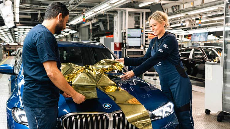 Tri miliona elektrifikovanih vozila: BMW Grupa