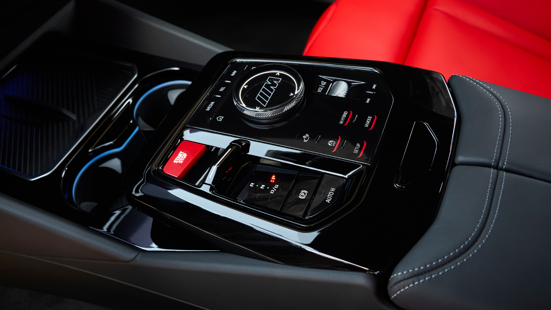 BMW iX najbolji električni automobil po Consumer Reports-u
