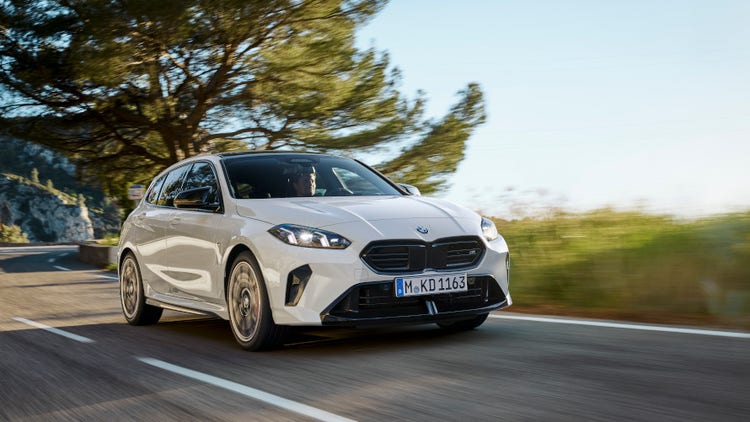 PREMIJERA: POTPUNO NOVI BMW SERIJE 1