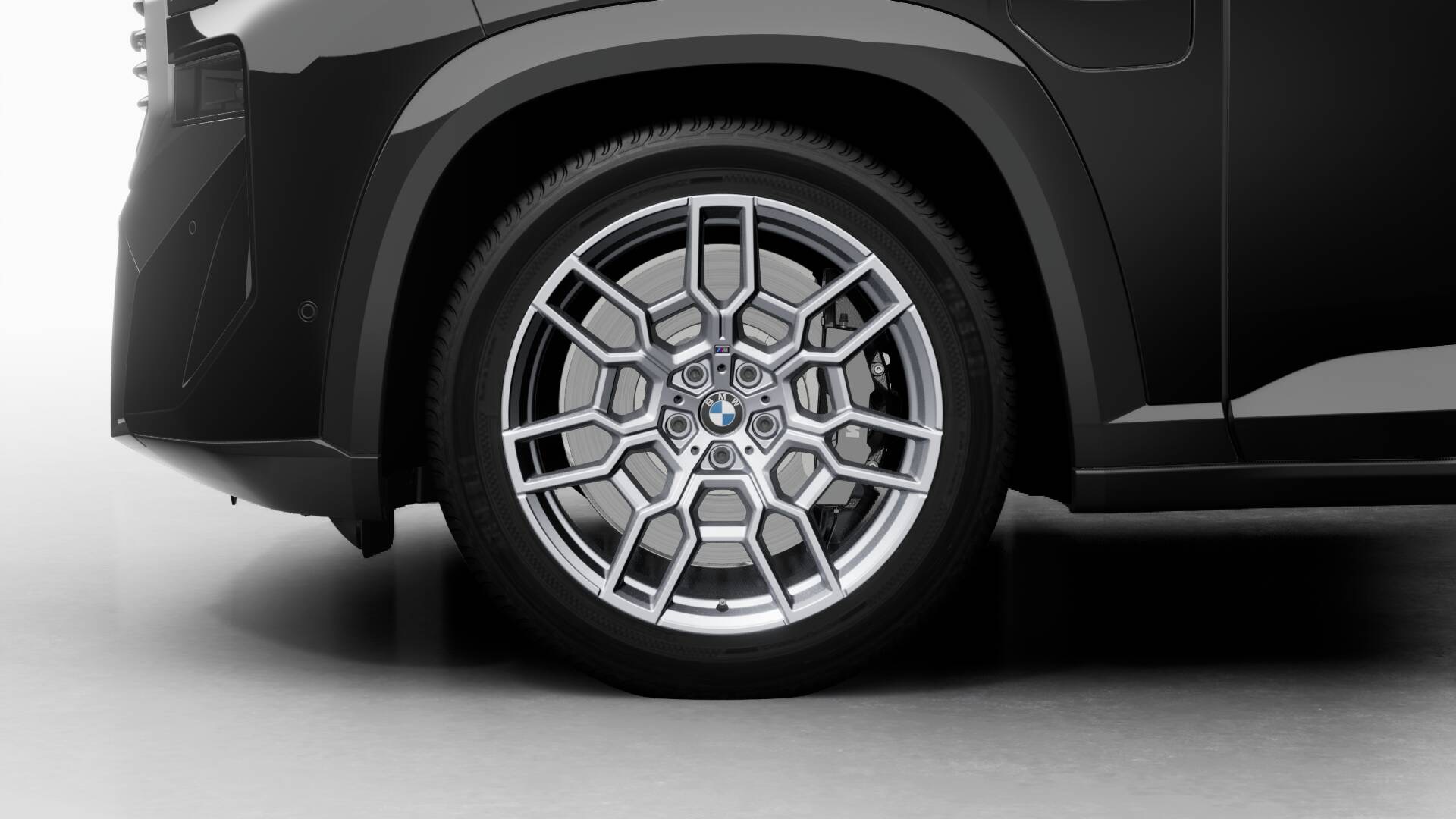 BMW xM 5